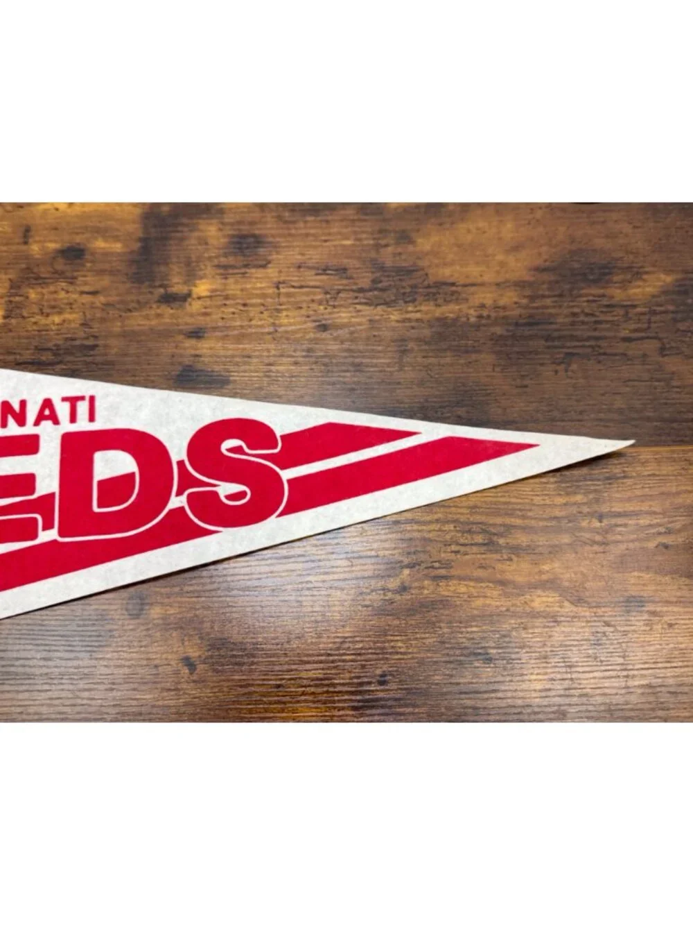 Cincinnati Reds Vintage Felt Pennant MLB Baseball Memorabilia 30 inches
